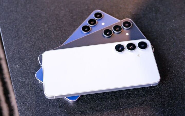 گلکسی S25 FE مدعی عنوان بهترین گوشی سامسونگ برای اکثریت